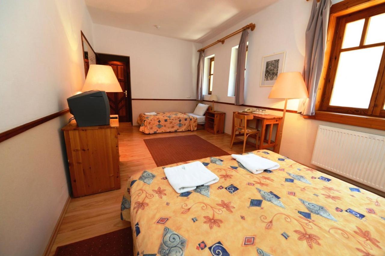 Bakony Hotel Bakonybel ภายนอก รูปภาพ